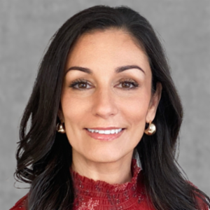 Delia Chaves - Tech Support